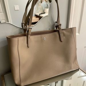 Authentic Tory Burch Tote